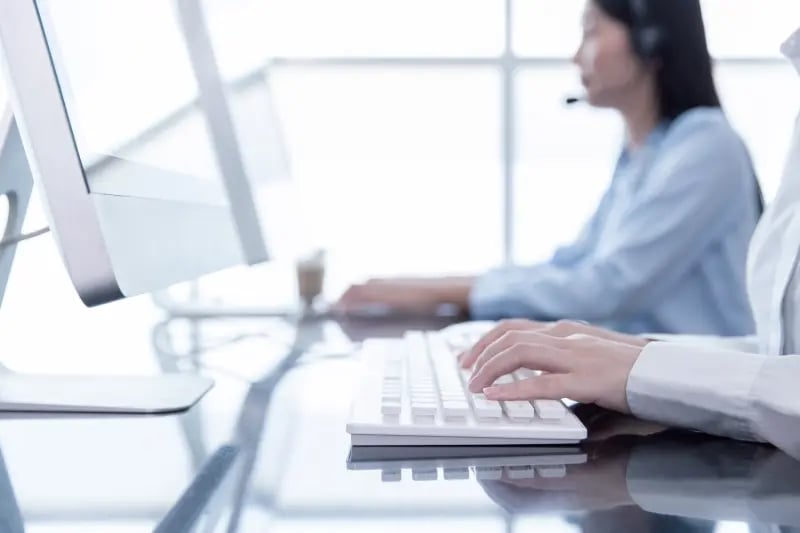 The Fundamentals of Contact Center AI Software + 9 Examples