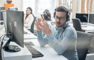handle angry and irate customers in the call center