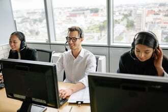 customer experience call center metrics